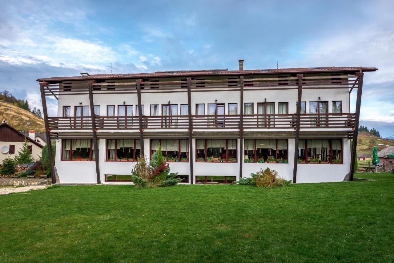 מלון פונדאטה Casa Muntelui מראה חיצוני תמונה
